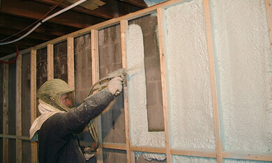 5 avantages de choisir l’uréthane giclé pour une isolation performante votre maison